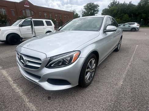 Used 2015 Mercedes-Benz C 300 4MATIC Sedan image 1