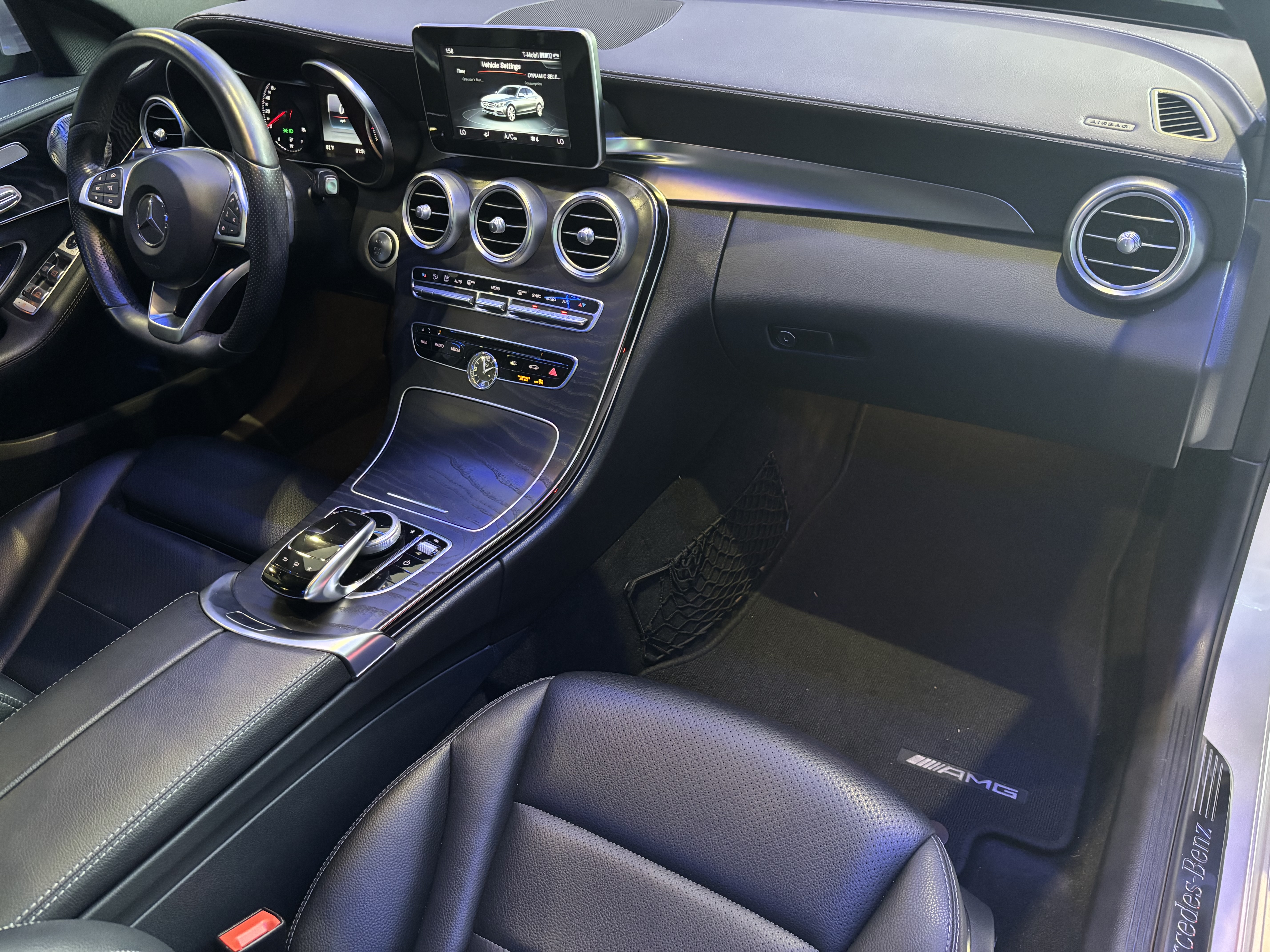 Used 2016 Mercedes-Benz C 300 Sedan image 18