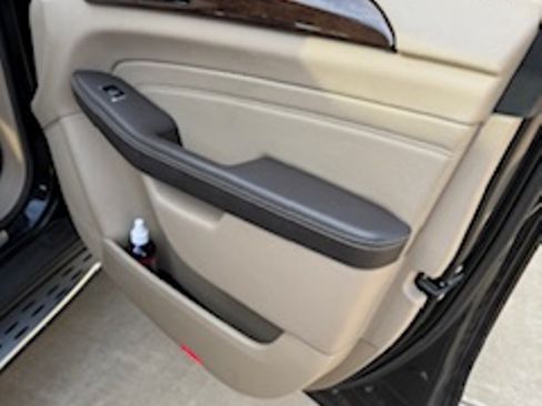 Used 2014 Mercedes-Benz ML 350 4MATIC image 9