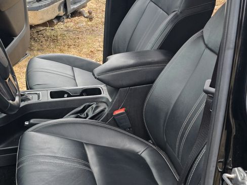 Used 2019 Ford Ranger Lariat w/ Equipment Group 501A Mid image 10