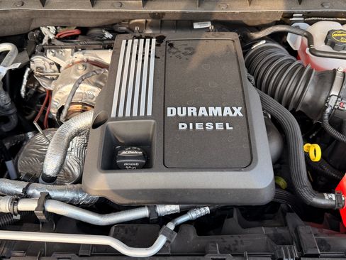 Used 2024 Chevrolet Silverado 1500 High Country w/ Midnight Edition image 22