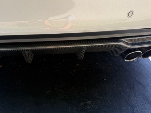 Used 2017 BMW X6 M image 9