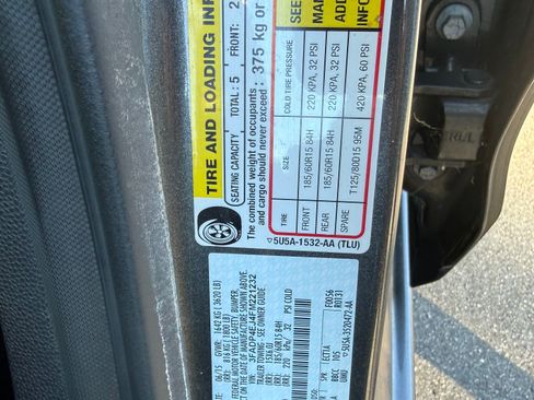 Used 2015 Ford Fiesta SE w/ Exterior Protection Package FWD image 17