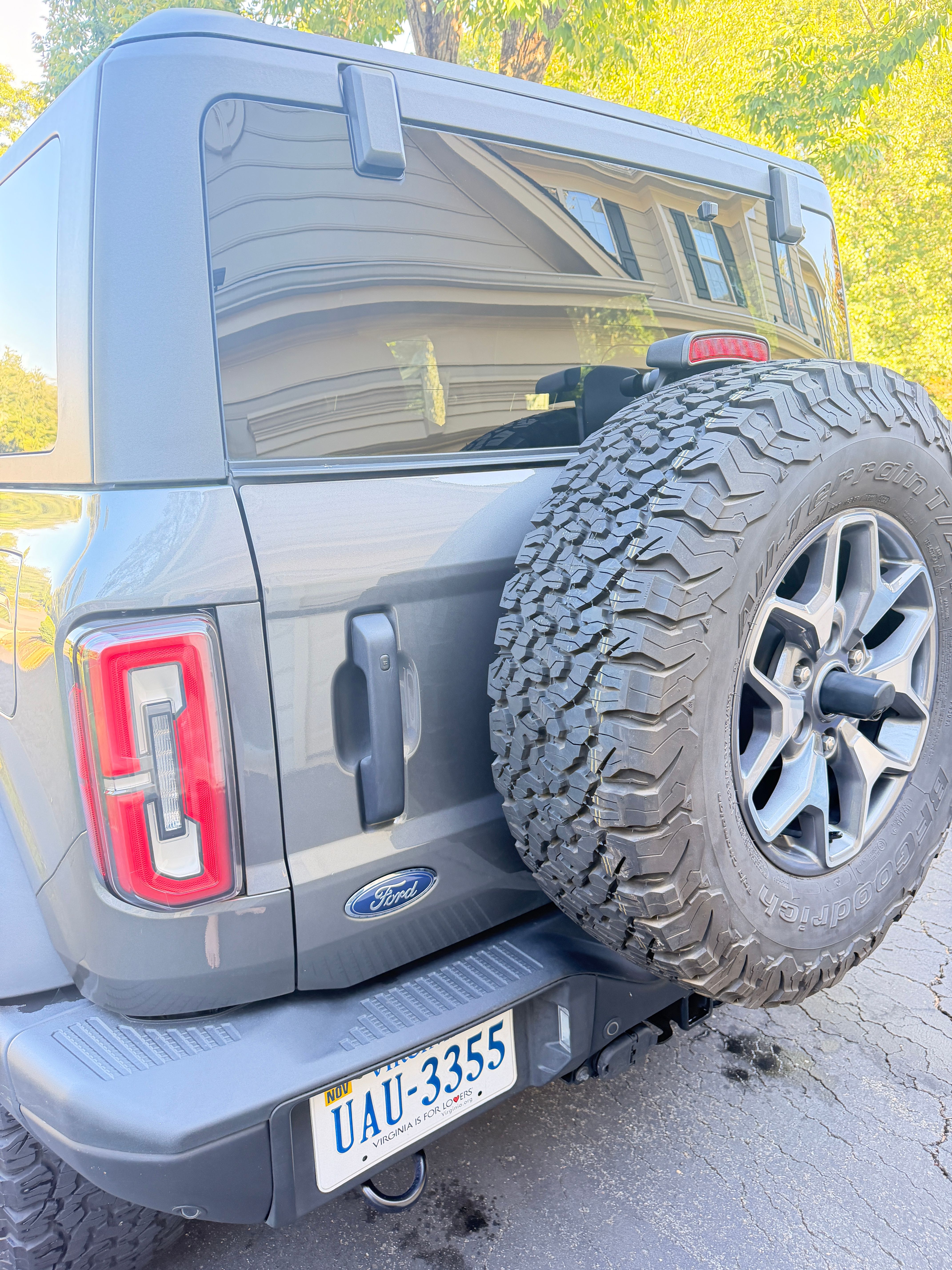 Used 2023 Ford Bronco Badlands AWD/4WD image 2