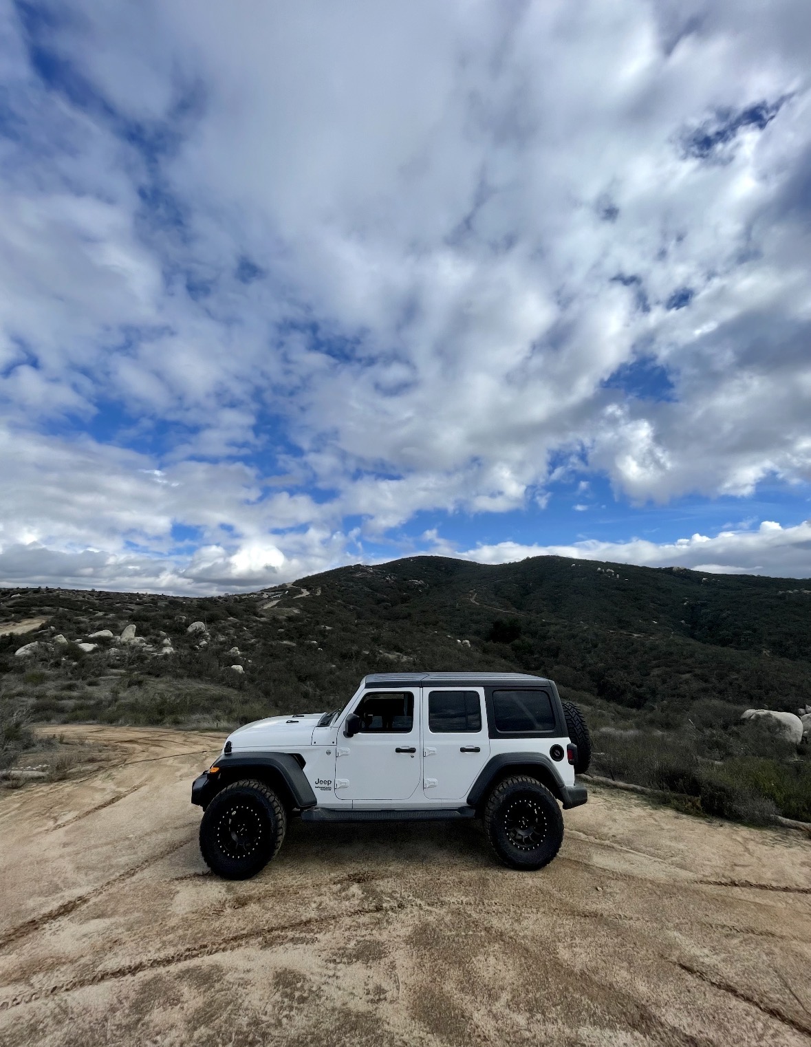 Used 2020 Jeep Wrangler Unlimited Sport S AWD/4WD image 9