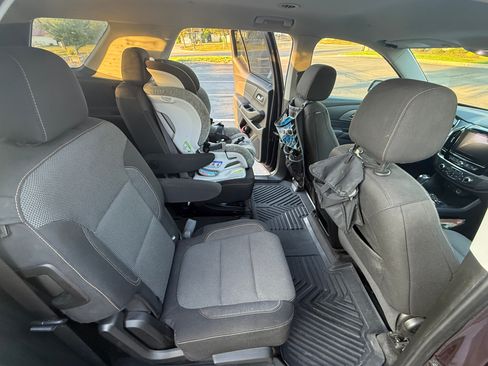 Used 2019 Chevrolet Traverse LT AWD/4WD image 18