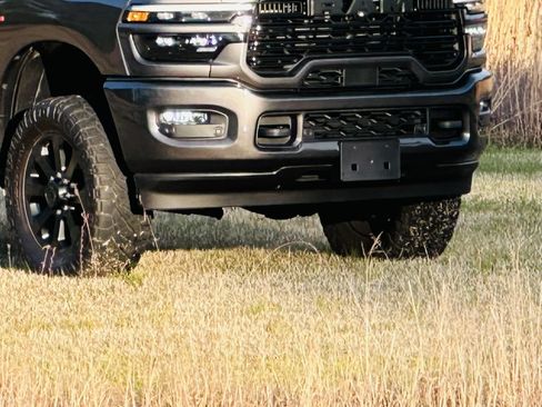 Used 2025 RAM 2500 Laramie image 11