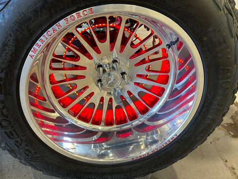 Used 2020 Jeep Gladiator Rubicon image 9