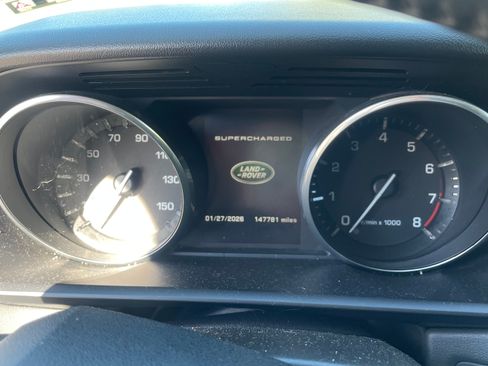 Used 2014 Land Rover Range Rover Sport Supercharged image 9