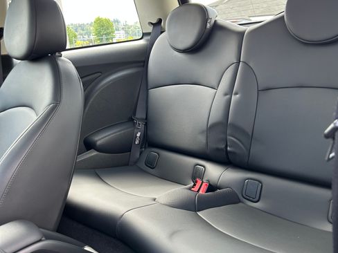 Used 2011 MINI Cooper S FWD image 8