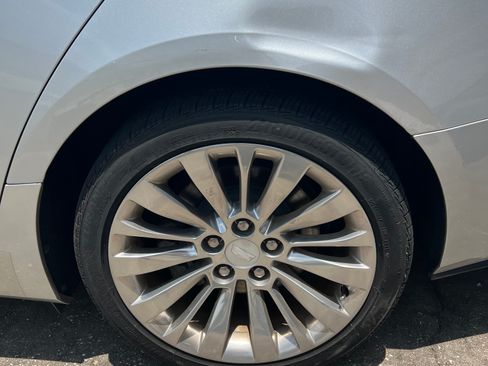 Used 2019 Cadillac CTS Luxury RWD image 14