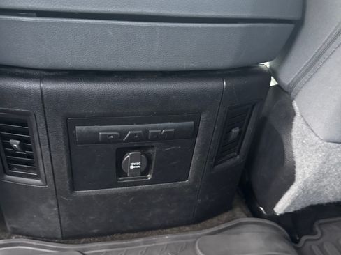 Used 2015 RAM 1500 Big Horn AWD/4WD image 15
