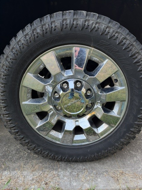 Used 2016 GMC Sierra 2500 Denali w/ Duramax Plus Package AWD/4WD image 16