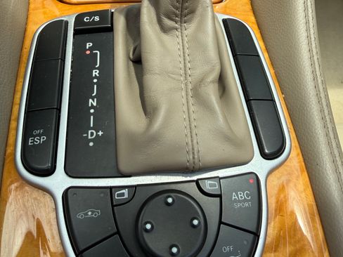 Used 2007 Mercedes-Benz SL 550 image 19