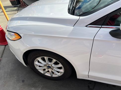 Used 2018 Ford Fusion S image 4