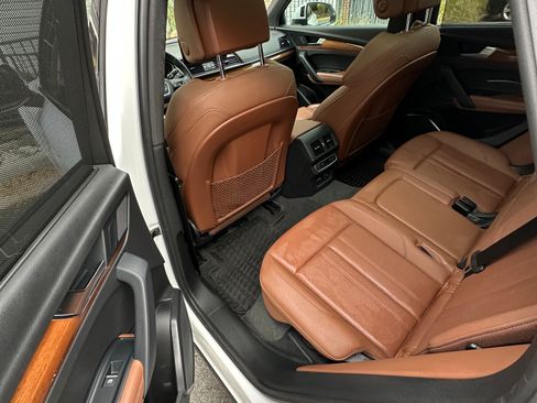Used 2021 Audi Q5 2.0T Premium Plus image 11