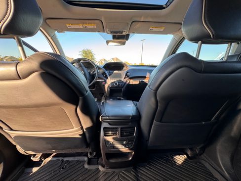 Used 2017 Acura MDX Sport Hybrid w/ Advance Pkg image 14