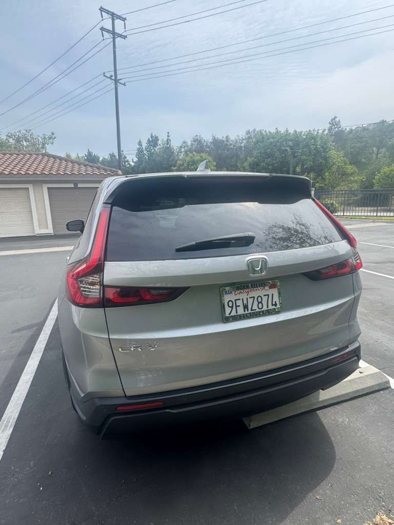 Used 2023 Honda CR-V EX-L image 10