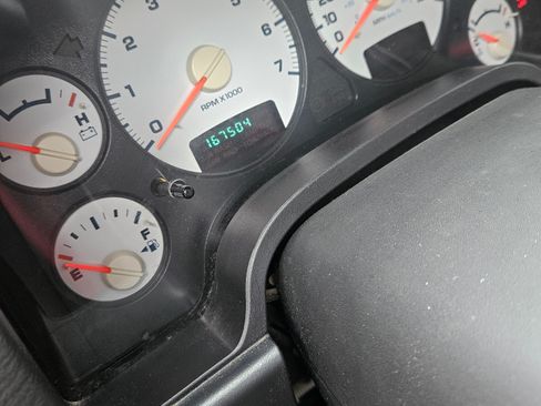 Used 2005 Dodge Ram 1500 Truck ST RWD image 9