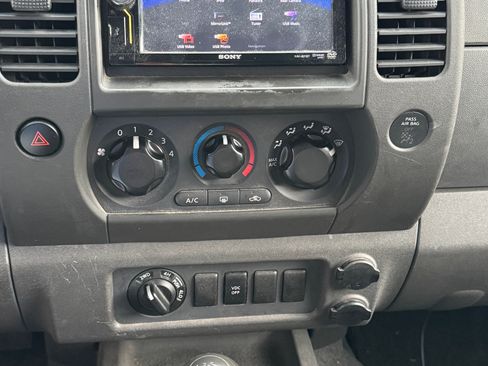 Used 2007 Nissan Xterra S w/ Utility Pkg image 11