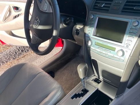 Used 2007 Toyota Camry Hybrid image 9