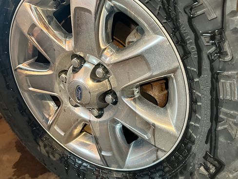 Used 2013 Ford F150 XLT w/ Luxury Equipment Group image 5