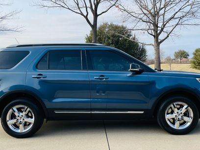Used 2018 Ford Explorer XLT w/ Equipment Group 201A