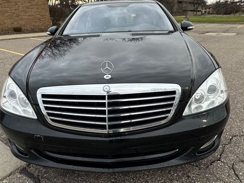 Used 2009 Mercedes-Benz S 550 image 2