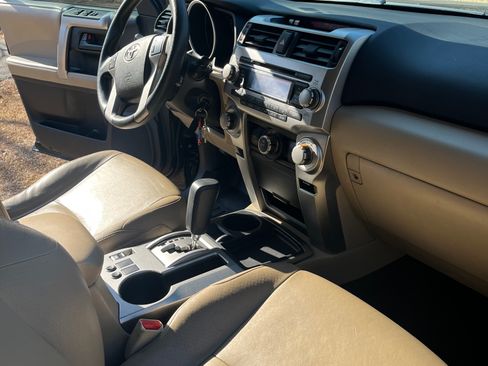 Used 2012 Toyota 4Runner SR5 image 2