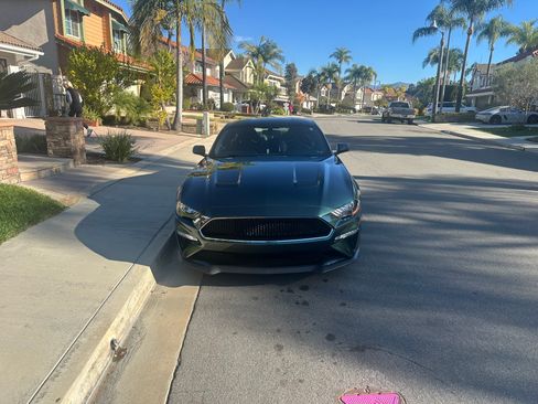 Used 2019 Ford Mustang Bullitt image 11