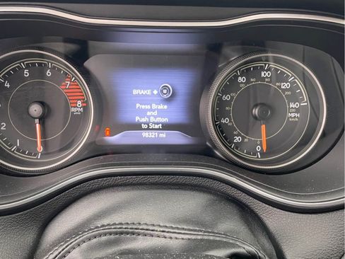 Used 2021 Jeep Cherokee Limited w/ Elite Package image 11