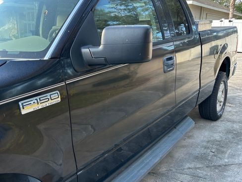 Used 2004 Ford F150 XLT image 10