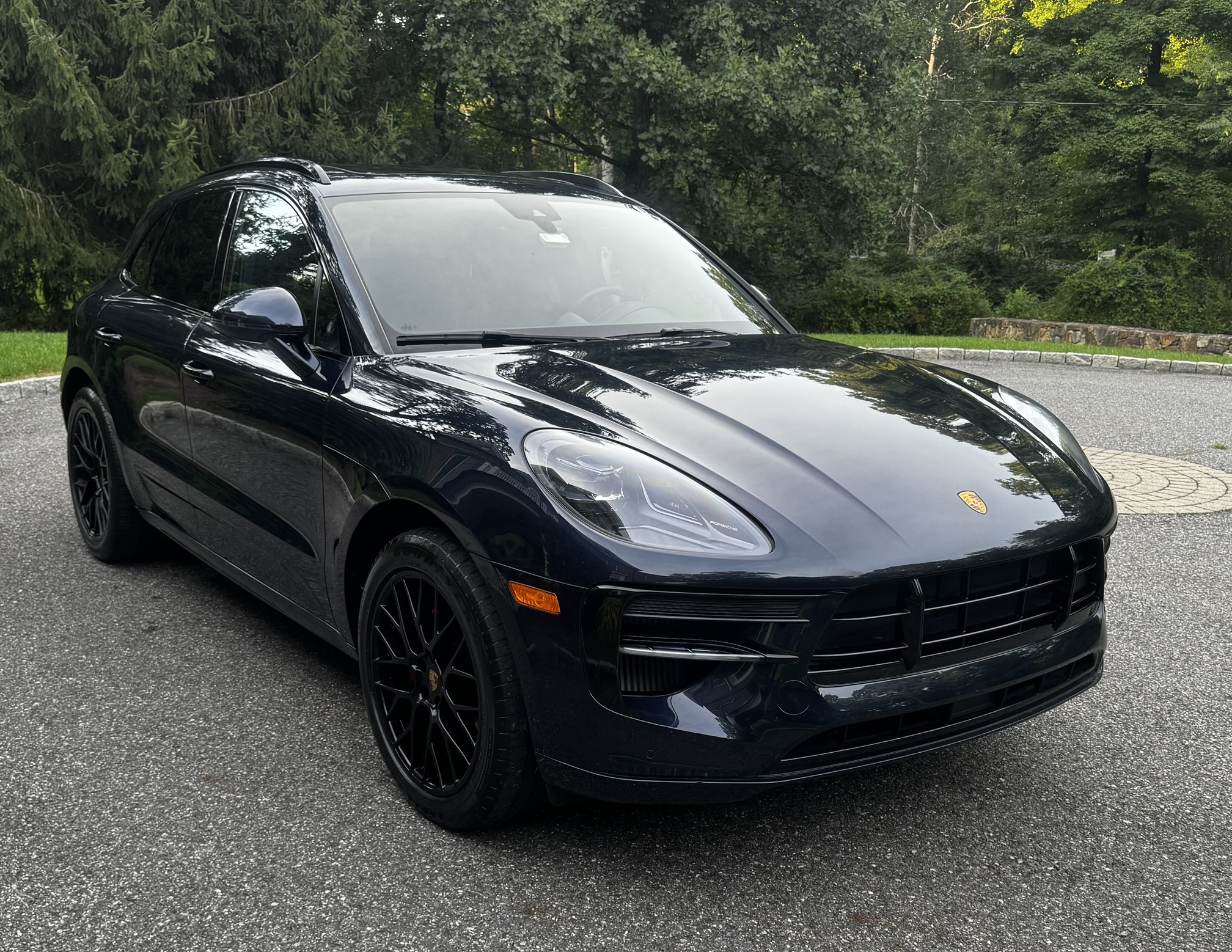 Used 2021 Porsche Macan GTS AWD/4WD image 1