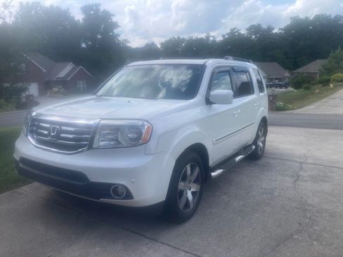 Used 2015 Honda Pilot Touring image 2