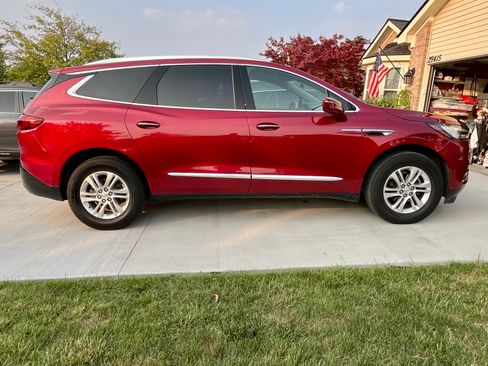 Used 2020 Buick Enclave Essence FWD image 5