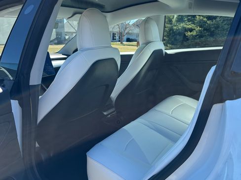 Used 2020 Tesla Model 3 Long Range image 6
