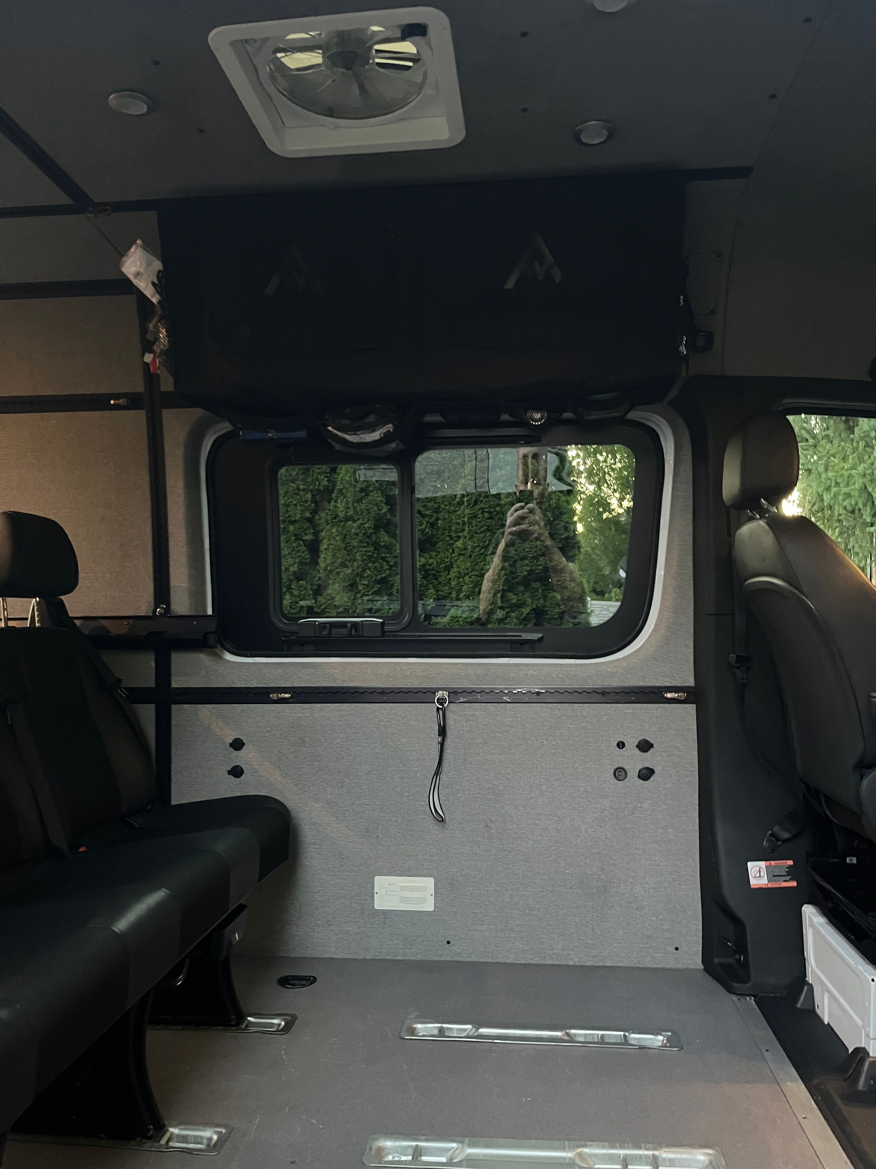 Used 2020 Mercedes-Benz Sprinter 2500 image 23