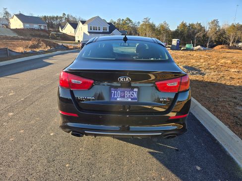 Used 2015 Kia Optima SX image 6