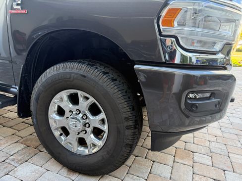 Used 2024 RAM 2500 Laramie image 12