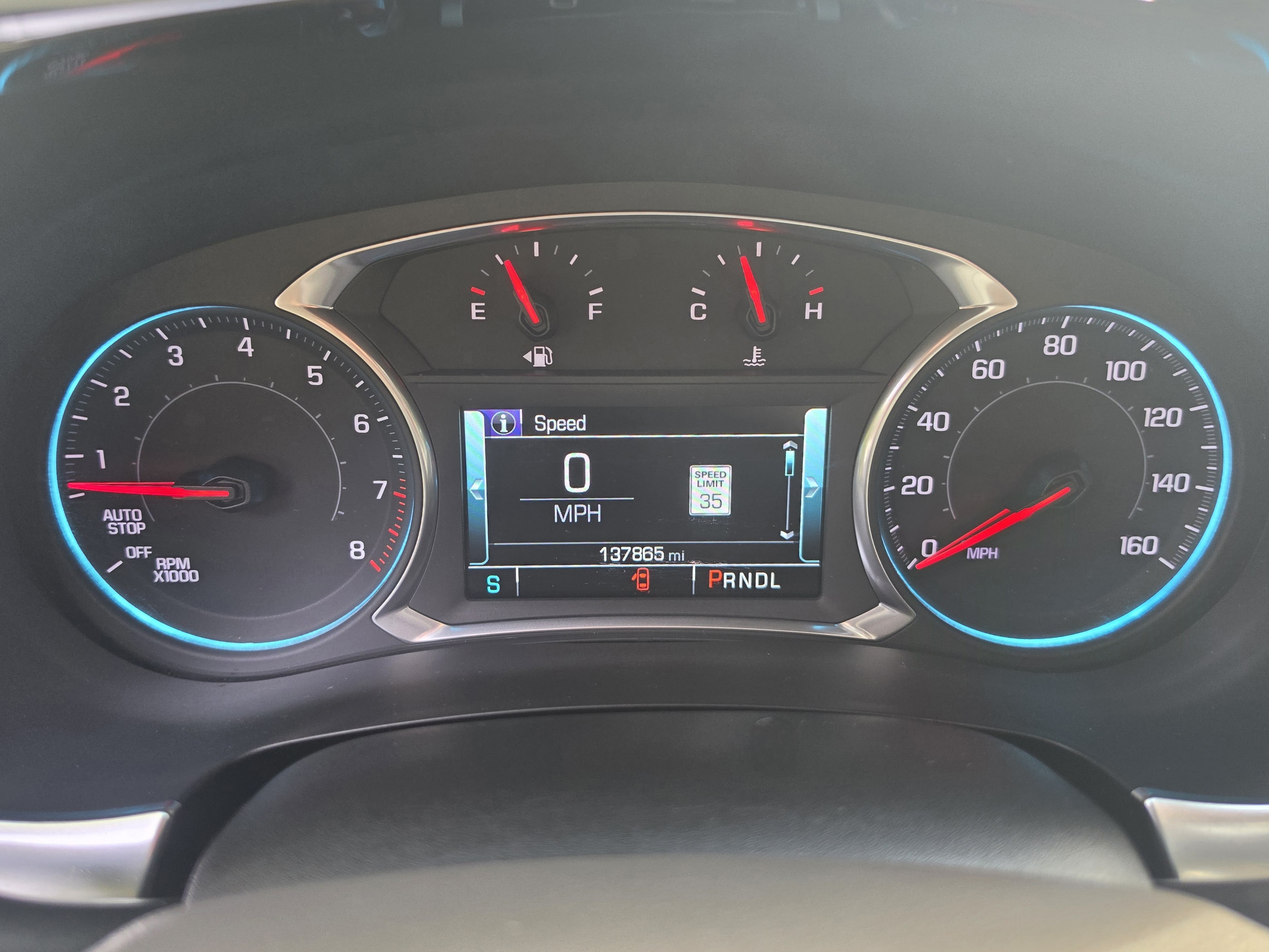 Used 2019 Chevrolet Traverse LT w/ LT Premium Package AWD/4WD image 13