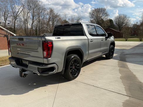 Used 2023 GMC Sierra 1500 Elevation w/ Elevation Premium Package image 4