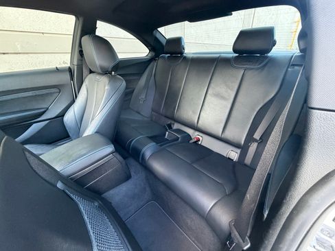 Used 2018 BMW M2 image 12