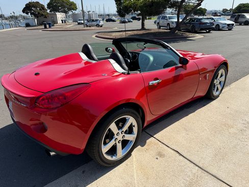 Used 2007 Pontiac Solstice GXP w/ Premium Package image 8