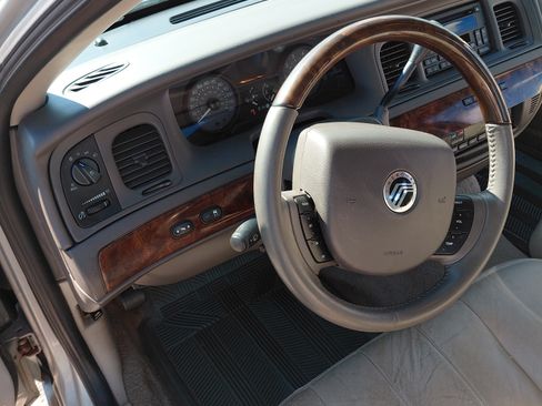 Used 2008 Mercury Grand Marquis LS image 15