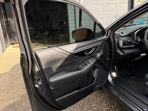 Used 2025 Subaru Legacy Touring XT image 12