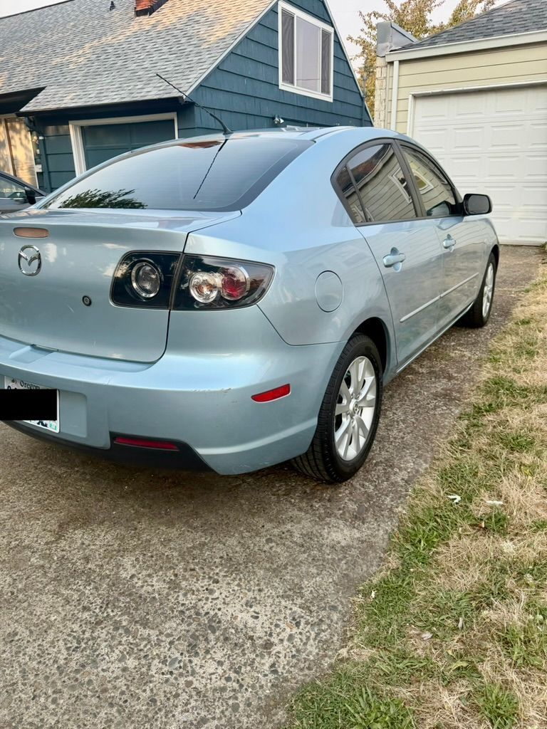 Used 2007 MAZDA MAZDA3 i Touring FWD image 6