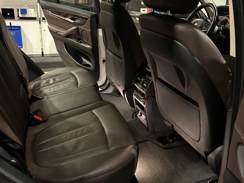 Used 2015 BMW X5 xDrive35i AWD/4WD image 12