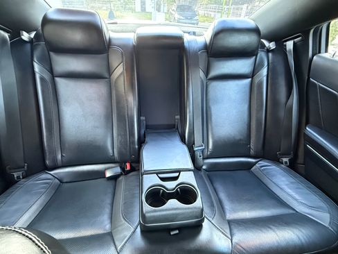 Used 2017 Dodge Charger R/T w/ Plus Group RWD image 28