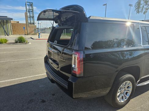 Used 2020 GMC Yukon XL SLT image 15