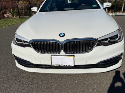 Used 2019 BMW 530i xDrive w/ Premium Package